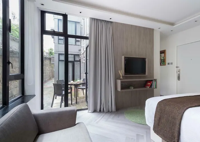 Eaton Residences, Village Road Hong Kong
